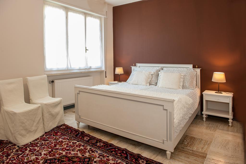 Casa Cristini Apartment Marone Bagian luar foto